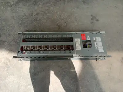 Used CUTLER-HAMMER POW-R-LINE 1A Switchgears British Columbia CA | Lenmark #1430093