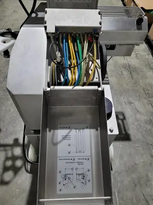 USED 2014 POLY CLIP FCA-3430