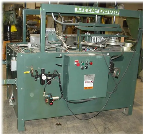 Used LOVESHAW LITTLE DAVIDE CF-30T Case Erectors - Tape Bottom Seal Ontario CA | Walden Machinery #1290572