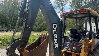 USED 2017 Deere 310SL