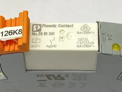 2967837,PLC-BSC-24DC/1IC/ACT | Phoenix Contact PLC-BSC-24DC/1IC/ACT Relay Base 2967837 w/ 2961341 Relay - Used