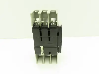 Fuji BW50SAG3P050 3-Pole Auto Circuit Breaker 50A 690V 3Ph Molded Case