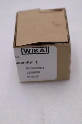 Wika 113.13.040 200 PSI 2. Tig kPa Pressure Gauge Liquid Filled STOCK H886A