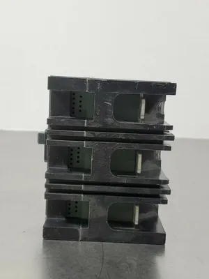 Eaton Culter/Hammer REA3020 20A, 3pole 240VAC 4E-3
