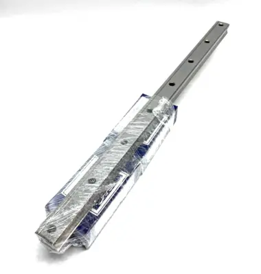USED THK LINEAR GUIDE RAIL AND BLOCK ASSEMBLY, 440MM RAIL LENGTH, 2-BLOCKS