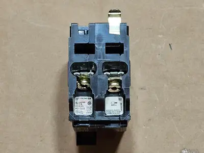 USED SQUARE D QOB230