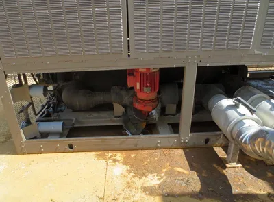 Used 2008 YORK YLAA0135ZE Chillers Missouri US | Solutions 4 Manufacturing #1335755