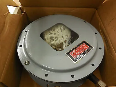 NEW MERCOID DAW-523-2 R 25 S PRESSURE SWITCH DAW5232R25S