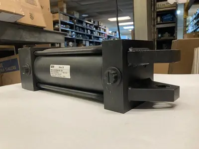 New | in-Stock PARKER 0325CJ2AU14AC9000 Cylinders | Surplus Asset Holdings #1207288