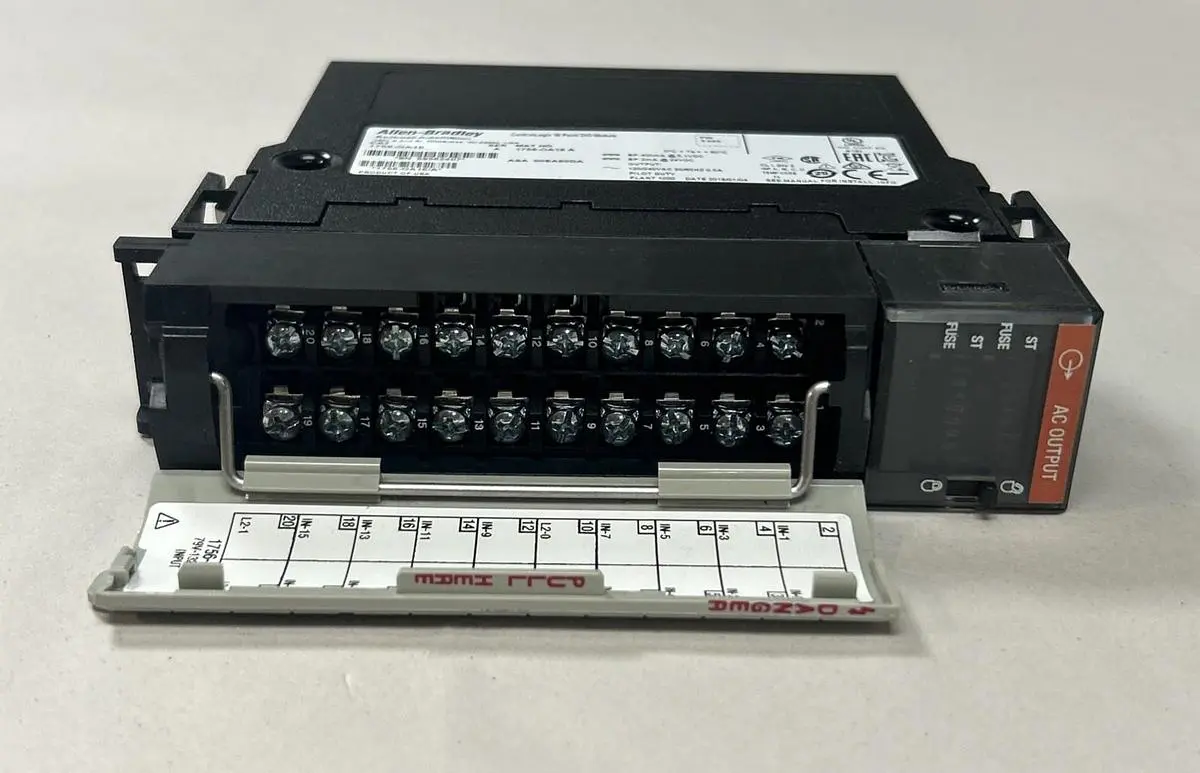 Used ALLEN-BRADLEY 1756-OA16 Industrial Controls Ohio US | Surplus Asset Holdings #1540854