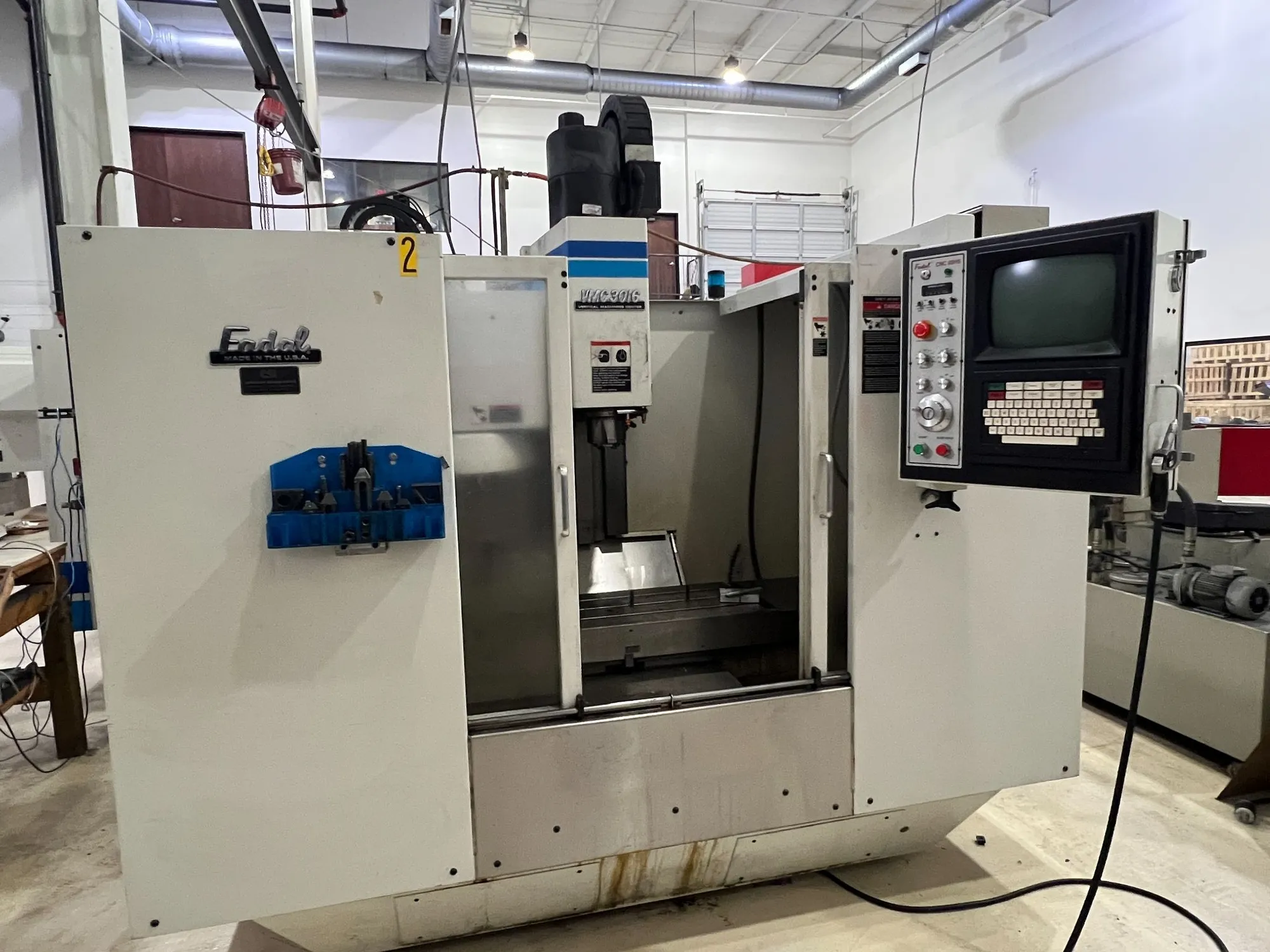 Used 1995 FADAL VMC-3016 Vertical Machining Centers Michigan US | Universal Press & Machinery (UPM) #1356747