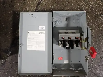 Used GE THN3362 Disconnects Ohio US | HGR 24 #801816