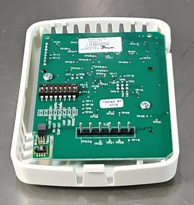 Dwyer RHP-3W10 Temperature & Relative Humidity Sensor (BIN645)