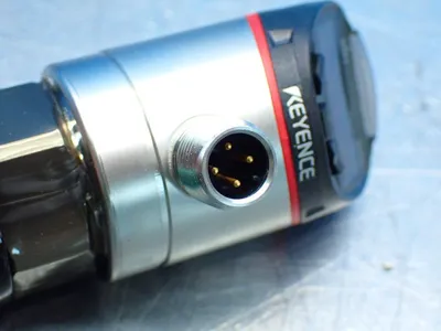 NEW KEYENCE GPM400