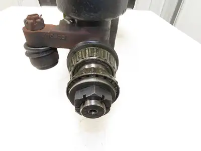 Yale ERC080HDN36SE092EE Forklift Dual-Wheel Rear Axle Assembly