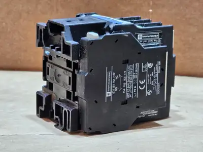 Used TELEMECANIQUE LC1D3210 Switchgears British Columbia CA | Lenmark #1438535