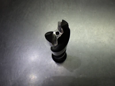 AMEC 26 Series GEN3SYS 26mm Coolant Thru Drill 32mm Shank 60526H-32FM (LOC1088A)