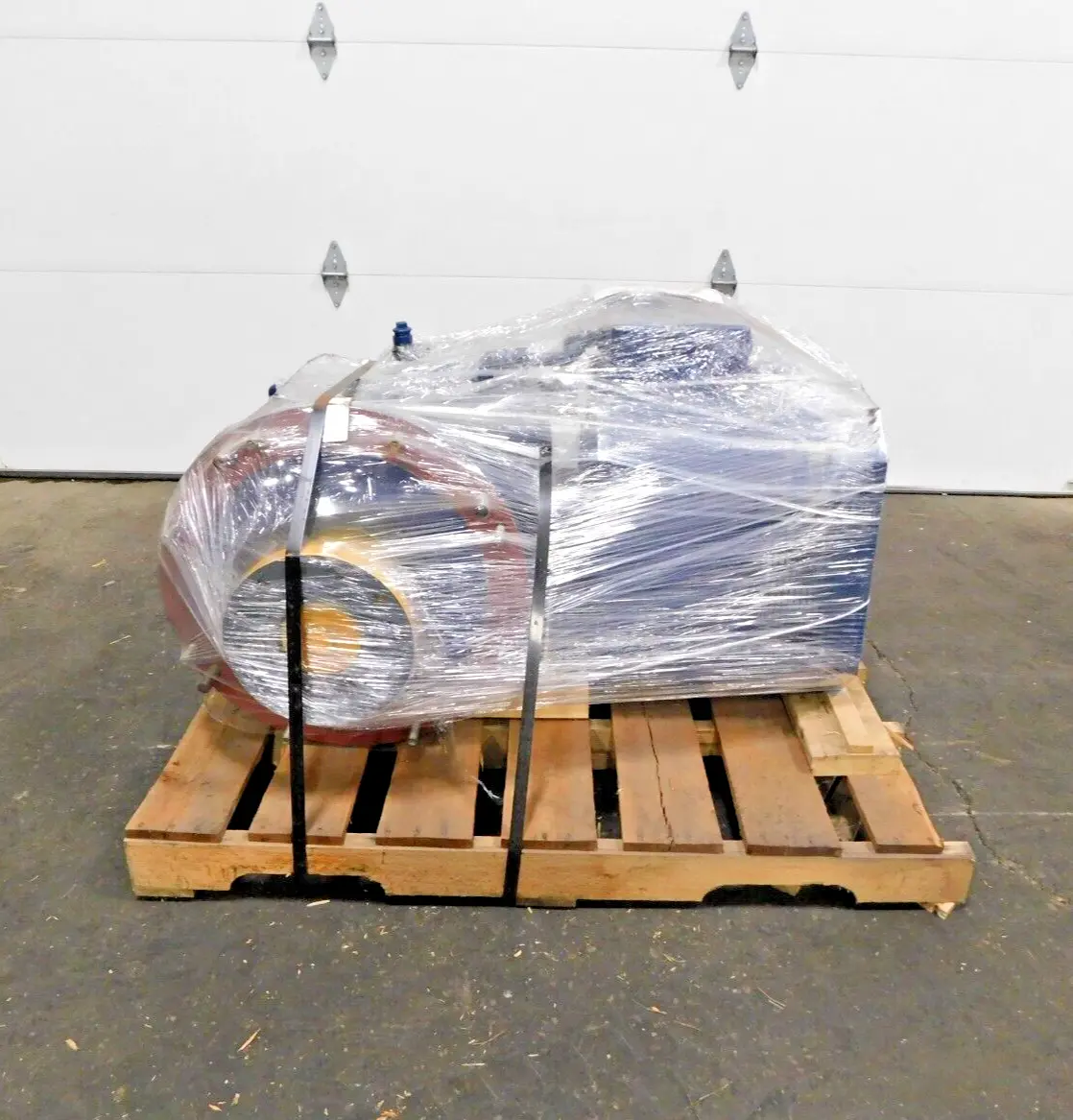 New | in-Stock Flender NFJ/46405628-0001 10-1/2021 Speed Reducers | Equipment Recovery Corp. #1330964