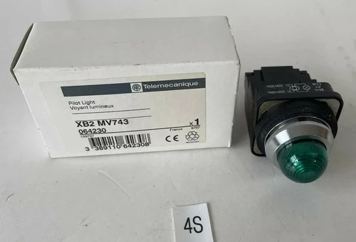 NEW Telemecanique XB2-MV743
