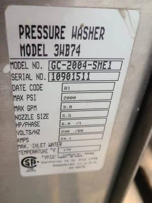 Mi-T-M 2,000 psi 6 hp HP 3.9 gpm Pressure Washer 3WB74 GC-2004-SME1