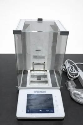 USED METTLER - TOLEDO ME1002E