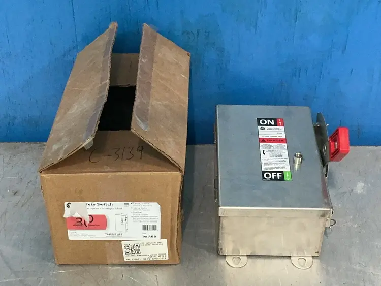 New | in-Stock GENERAL ELECTRIC TH2221SS Disconnects Ohio US | HGR 24 #1278499