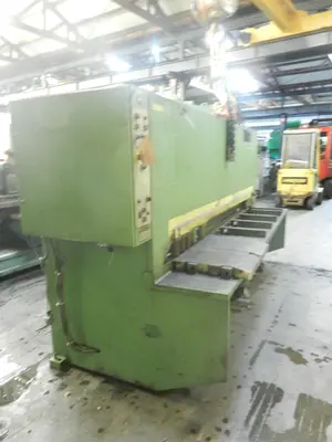 USED HACO HS 2500 X 8 MM