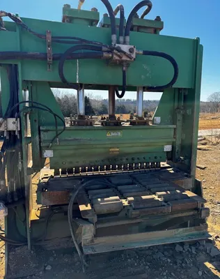 2016 CHRIS CUTTER 300 Ton Rock Splitters | STONE EQUIPMENT WAREHOUSE (2)