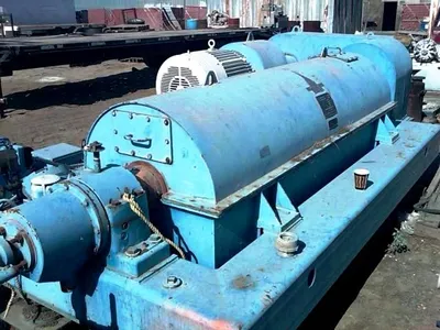 Humboldt B3-3 decanter centrifuge, CS.
