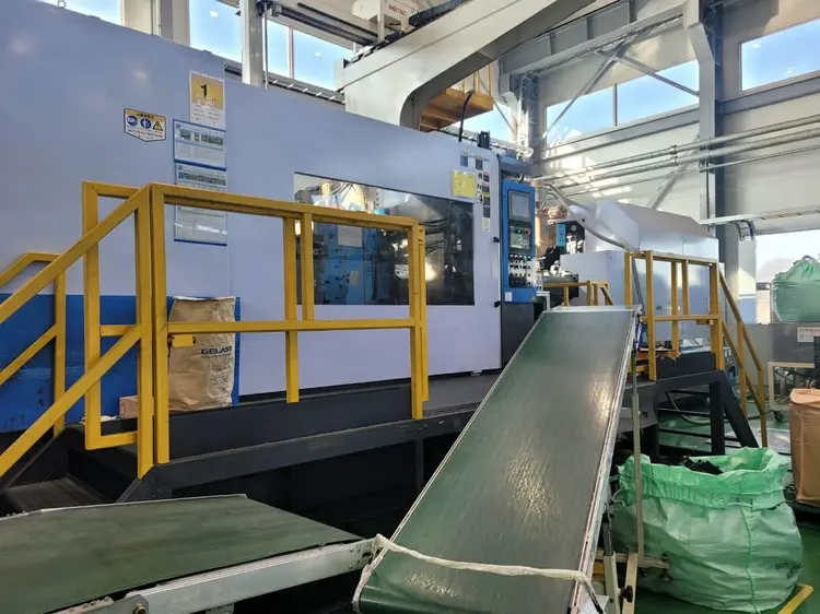 Used 2012 UBE  NIGATA ALL ELECTRIC MD1000WS-V Injection Molding Machines Florida US | ESCOBAR TRADING, INC. #202796
