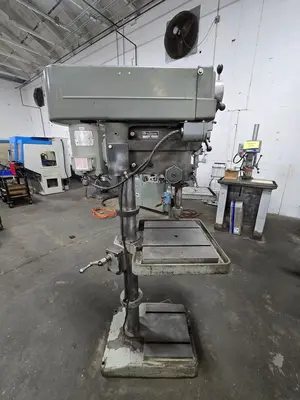 Used CLAUSING 2286 Heavy Duty & Sensitive Single Spindle Drills Kentucky US | Aucto #578107
