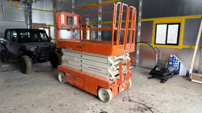 USED 2018 Snorkel S4732E