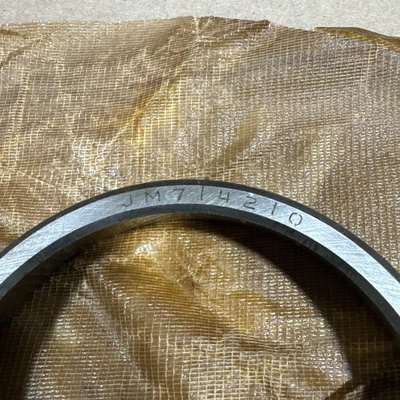 NEW Timken JM714249/JM714210