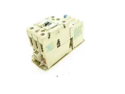 Eaton Cutler Hammer AN16DNO Contactor Motor Starter 27Amp 3P Overload Lot Of 2