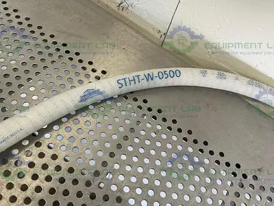 USED SAINT GOBAIN STHT-W-0500 48" SILICONE HOSE W/ 1/2" SANITARY TO THREADED FITTING