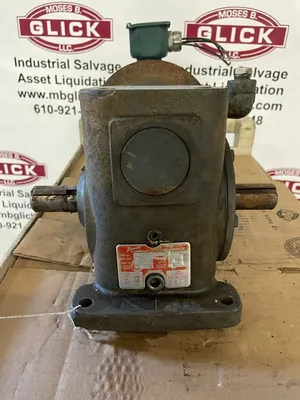 Browning 237C1-LR505-8406 Worm Gear Speed Reducer 30:1 3/4HP 1725RPM 3PH
