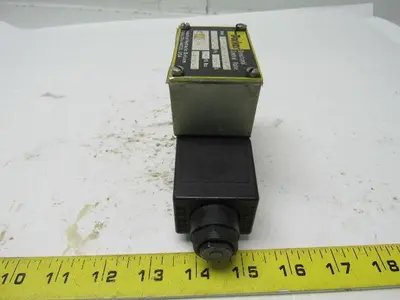 Parker Balstron D1VW21H VY21 X1528 D1 Hydraulic Control Valve