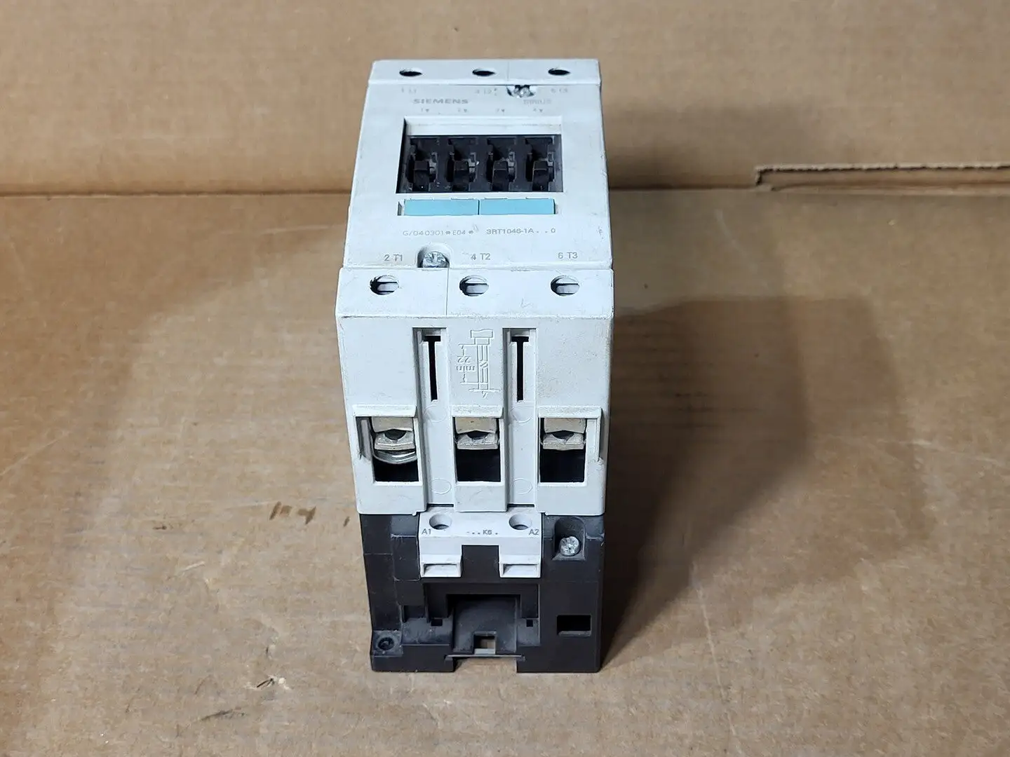 USED SIEMENS 3RT1046-1A