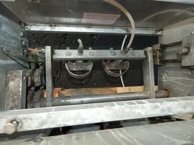 USED LID MAGAZINE PLACER 48 INCH LONG
