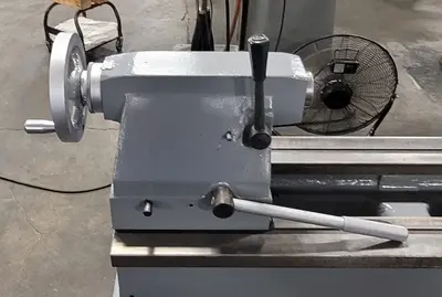 Used VICTOR 1660 Gap Lathes Kentucky US | Aucto #1389556