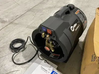 USED MILLER ELECTRIC COOLMATE™ 4 WATER COOLANT SYSTEM 115 V FOR WATER COOLED TORCHES