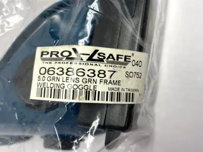 NEW PRO-SAFE GREEN FRAME WELDING GOGGLES 5.0 GREEN LENS