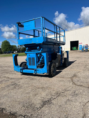 Used 2017 Genie GS-5390 RT Scissor Lifters Wisconsin US | Stack Equipment #1271290