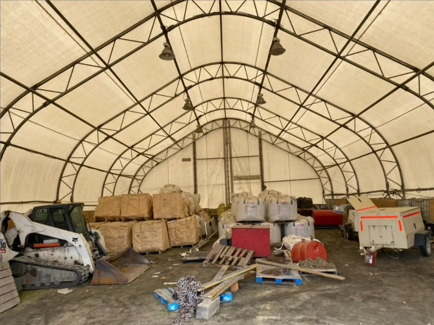 120 ft x 40 ft x 32 ft Dry Storage Tent
