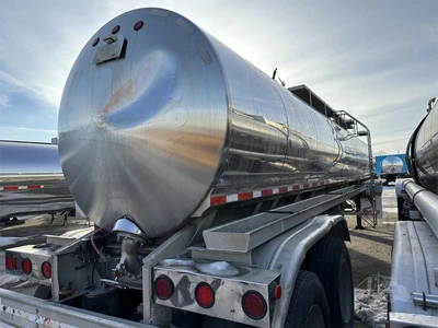 Used 1991 WALKER _UNKNOWN_ Tanker Trailers Indiana US | Lakeshore Equipment Sales #1546605
