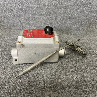 Used Johnson Controls A19AUC-2 Estate & Personal Property California US | Davliegogo LLC #1730155