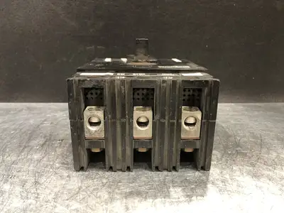 Used SQUARE D FAL36030 Switchgears British Columbia CA | Lenmark #243998