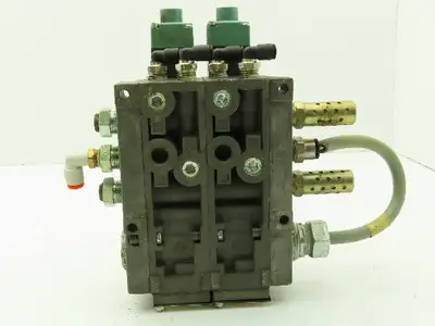 Numatics  082SS415M046P61 2-Station Flexiblock Manifold 24VDC Solenoid Valves