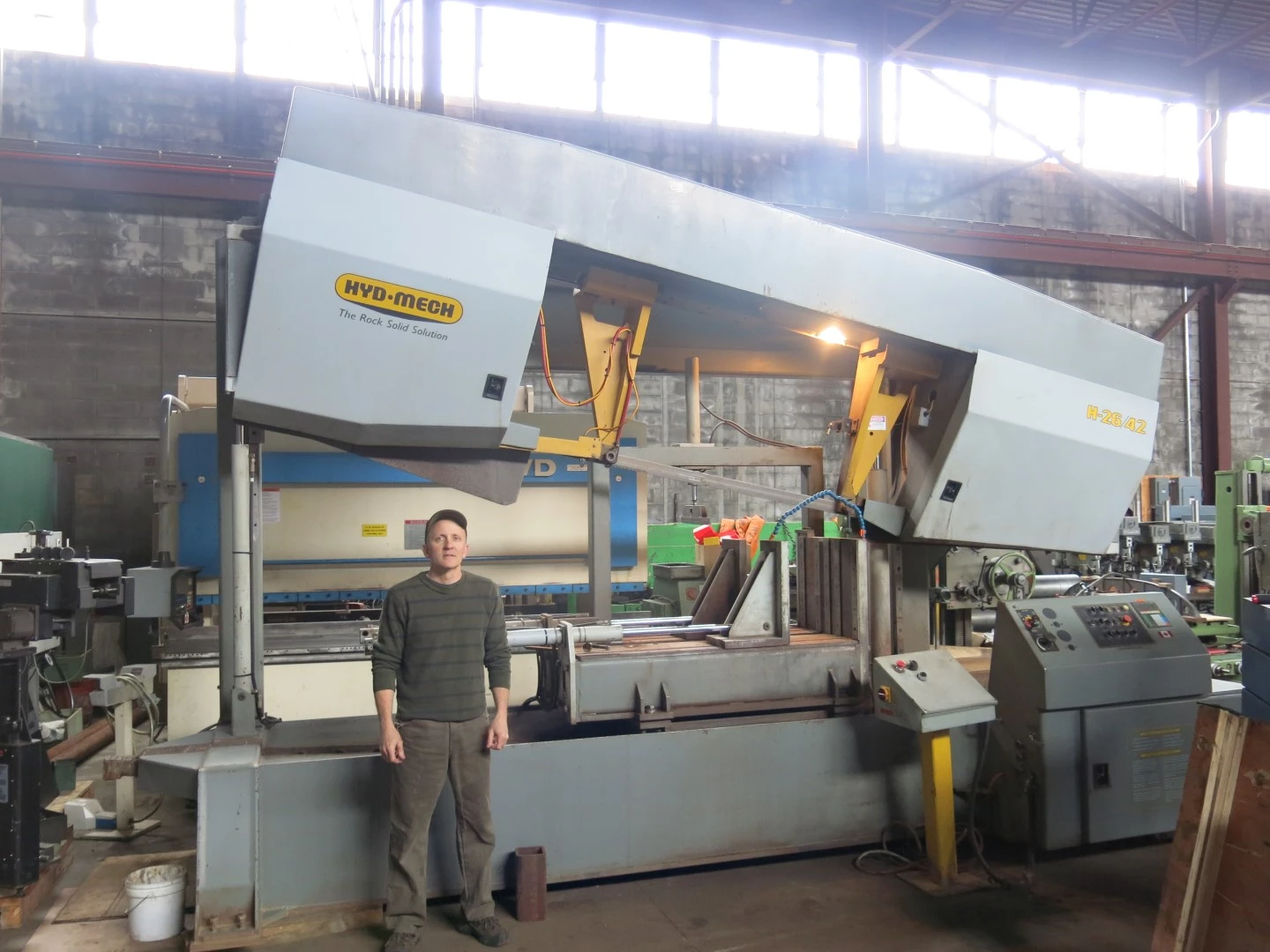 Hyd-Mech H-26/42 2 Post Horizontal Bandaw