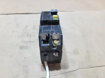 Used SQUARE D QOB230GFI Switchgears British Columbia CA | Lenmark #1438425